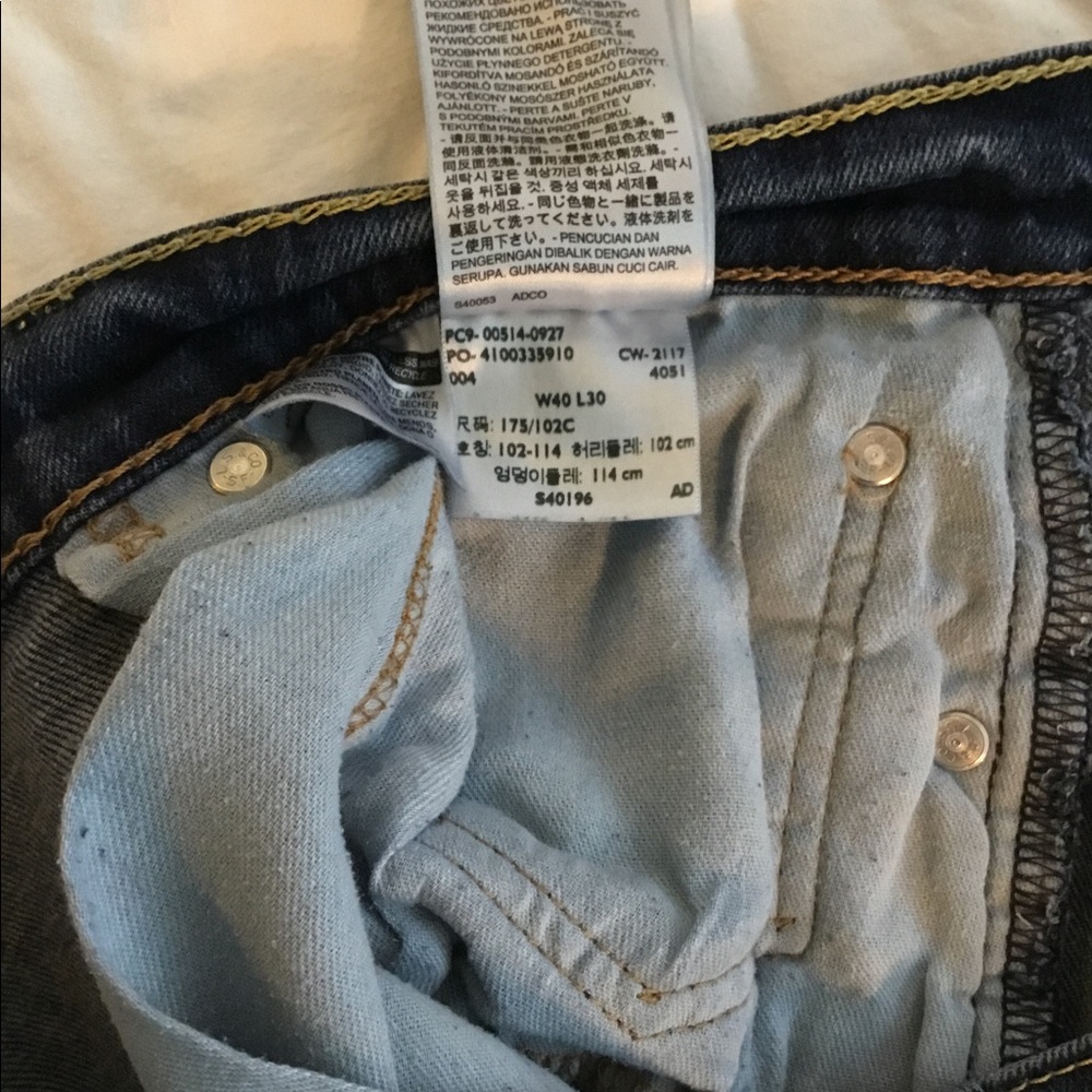 Levi’s Blue Original Riveted  Size W40 L30. $40 - Picture 7 of 9